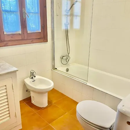 - 6 Person With Private Pool Casa vacanze *